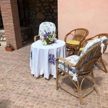 La Lucerna Delle Dodici Stelle Apartmanhotel Piglio